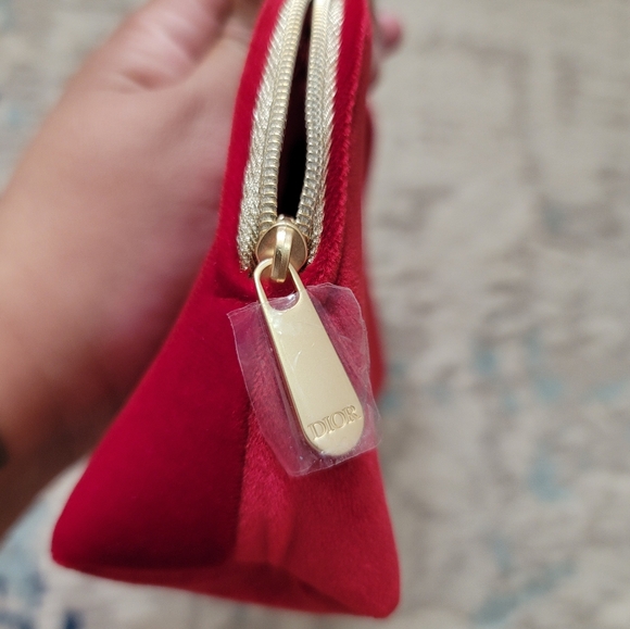 Dior Velvet Cosmetic Pouch - Picture 2 of 7
